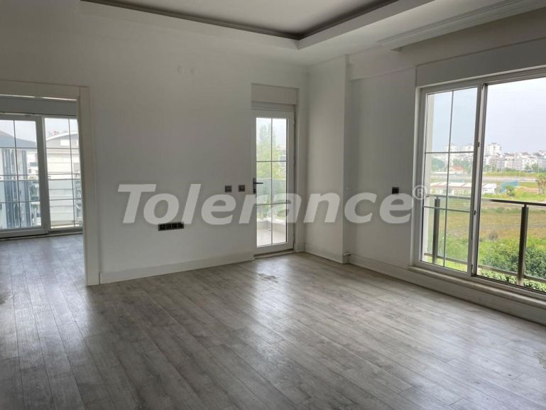 Квартира в Коньяалты, Анталия с бассейном: купить недвижимость в Турции - 99401