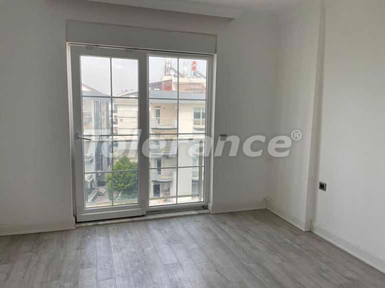 Квартира в Коньяалты, Анталия с бассейном: купить недвижимость в Турции - 99407