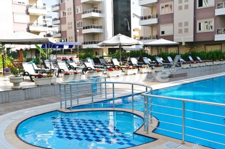 Квартира в Коньяалты, Анталия с бассейном: купить недвижимость в Турции - 99735