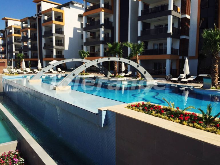 Квартира от застройщика в Кушадасы вид на море с бассейном: купить недвижимость в Турции - 98216