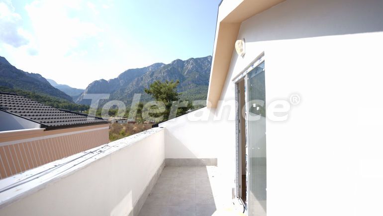 Квартира в Куздере, Кемер с бассейном: купить недвижимость в Турции - 42891