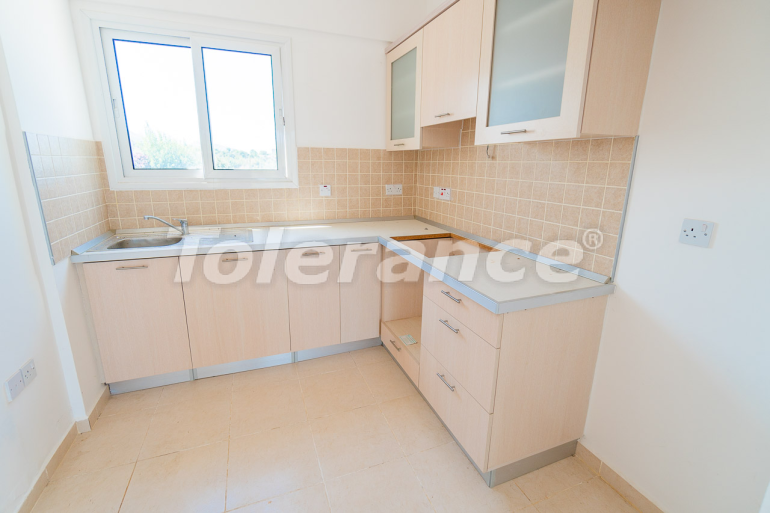 Квартира в Кирения, Северный Кипр вид на море с бассейном: купить недвижимость в Турции - 105689