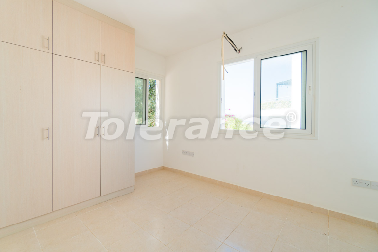 Квартира в Кирения, Северный Кипр вид на море с бассейном: купить недвижимость в Турции - 105696