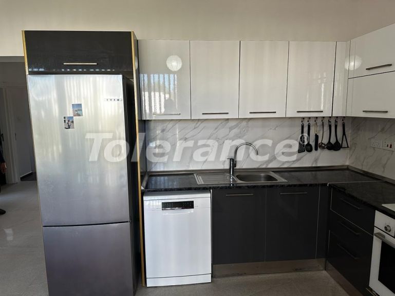 Квартира в Кирения, Северный Кипр с бассейном: купить недвижимость в Турции - 105726