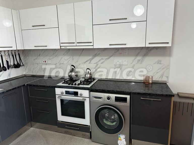 Квартира в Кирения, Северный Кипр с бассейном: купить недвижимость в Турции - 105727