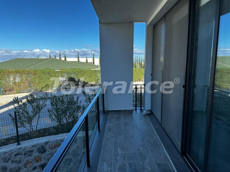 Квартира в Кирения, Северный Кипр с бассейном: купить недвижимость в Турции - 105728