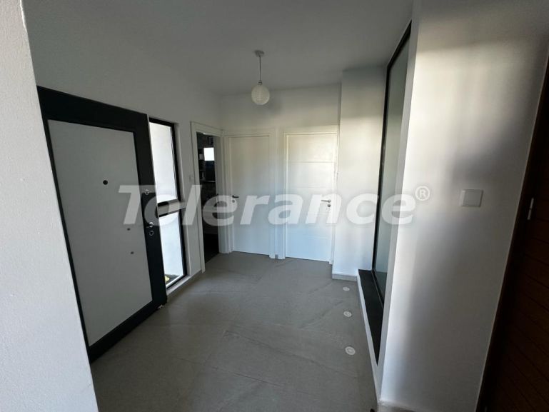 Квартира в Кирения, Северный Кипр с бассейном: купить недвижимость в Турции - 105740