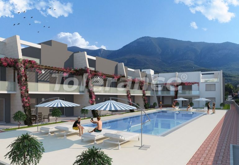 Квартира в Кирения, Северный Кипр с бассейном: купить недвижимость в Турции - 105750