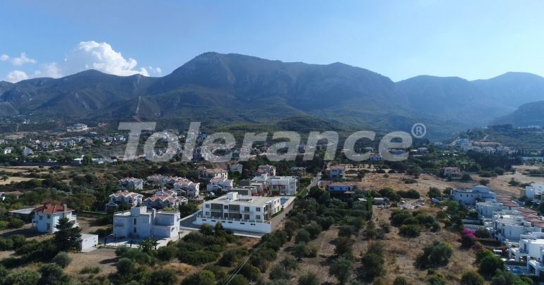 Квартира в Кирения, Северный Кипр с бассейном: купить недвижимость в Турции - 105754