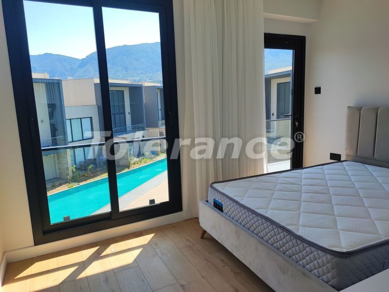 Квартира от застройщика в Кирения, Северный Кипр с бассейном в рассрочку: купить недвижимость в Турции - 105915