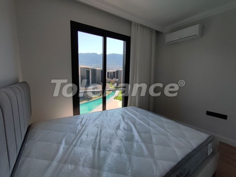 Квартира от застройщика в Кирения, Северный Кипр с бассейном в рассрочку: купить недвижимость в Турции - 105917