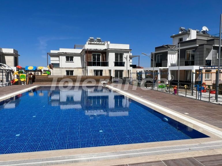 Квартира от застройщика в Кирения, Северный Кипр с бассейном: купить недвижимость в Турции - 106316