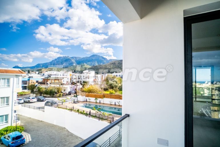 Квартира от застройщика в Кирения, Северный Кипр с бассейном: купить недвижимость в Турции - 106827