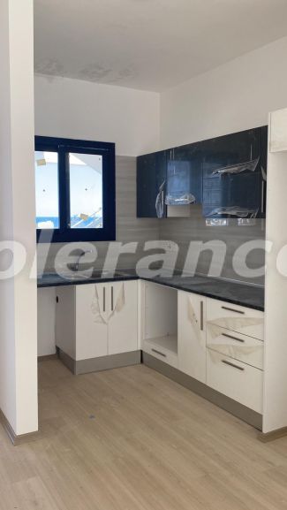 Квартира в Кирения, Северный Кипр вид на море с бассейном: купить недвижимость в Турции - 106953