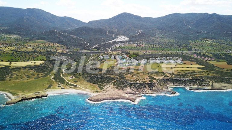 Квартира от застройщика в Кирения, Северный Кипр вид на море с бассейном в рассрочку: купить недвижимость в Турции - 107586