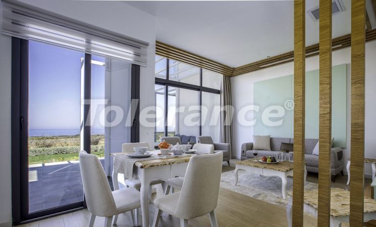 Квартира от застройщика в Кирения, Северный Кипр вид на море с бассейном в рассрочку: купить недвижимость в Турции - 108156