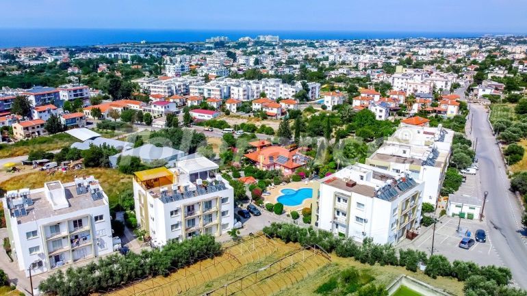 Квартира в Кирения, Северный Кипр с бассейном: купить недвижимость в Турции - 108178