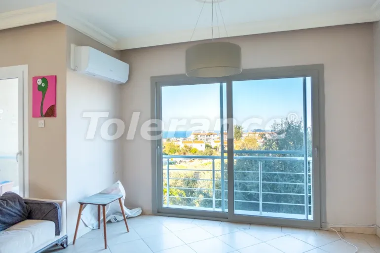 Квартира в Кирения, Северный Кипр с бассейном: купить недвижимость в Турции - 108189