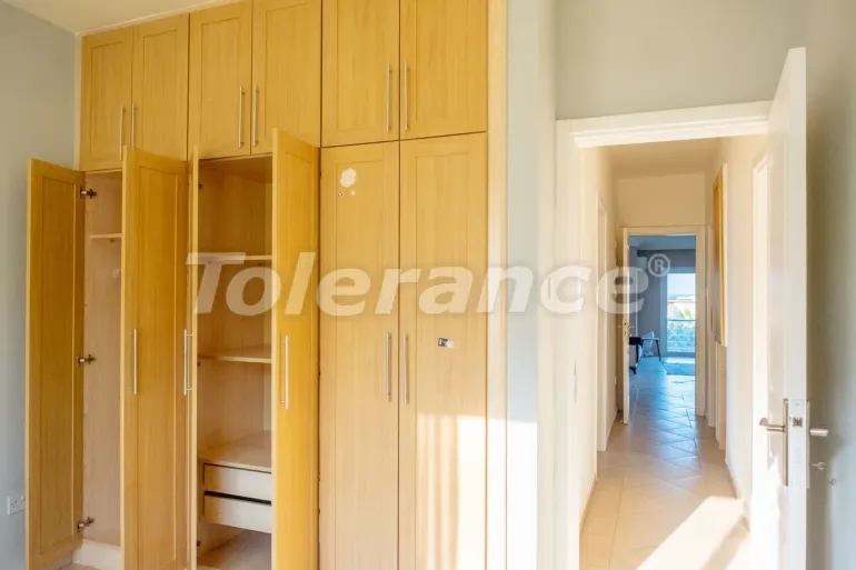 Квартира в Кирения, Северный Кипр с бассейном: купить недвижимость в Турции - 108200