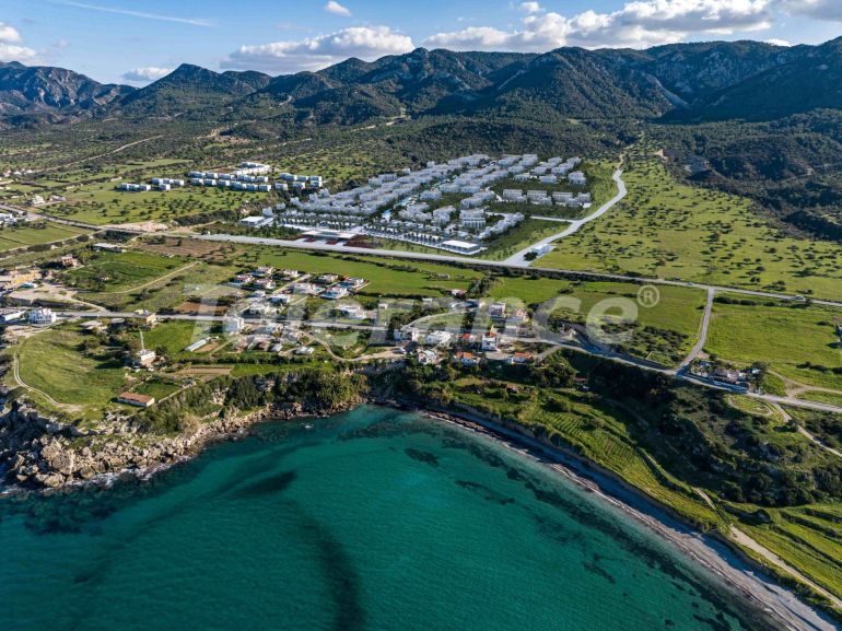 Квартира от застройщика в Кирения, Северный Кипр вид на море с бассейном в рассрочку: купить недвижимость в Турции - 108300