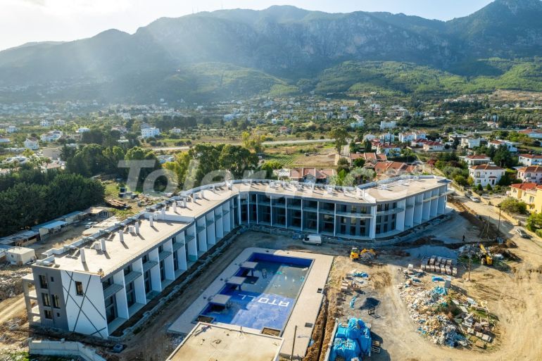 Квартира от застройщика в Кирения, Северный Кипр вид на море с бассейном: купить недвижимость в Турции - 108470