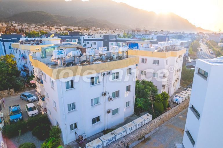 Квартира в Кирения, Северный Кипр с бассейном: купить недвижимость в Турции - 109078