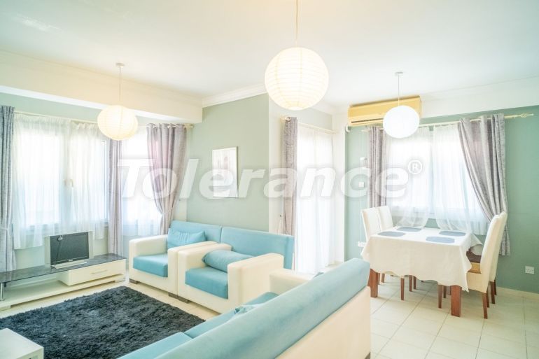 Квартира в Кирения, Северный Кипр с бассейном: купить недвижимость в Турции - 109080