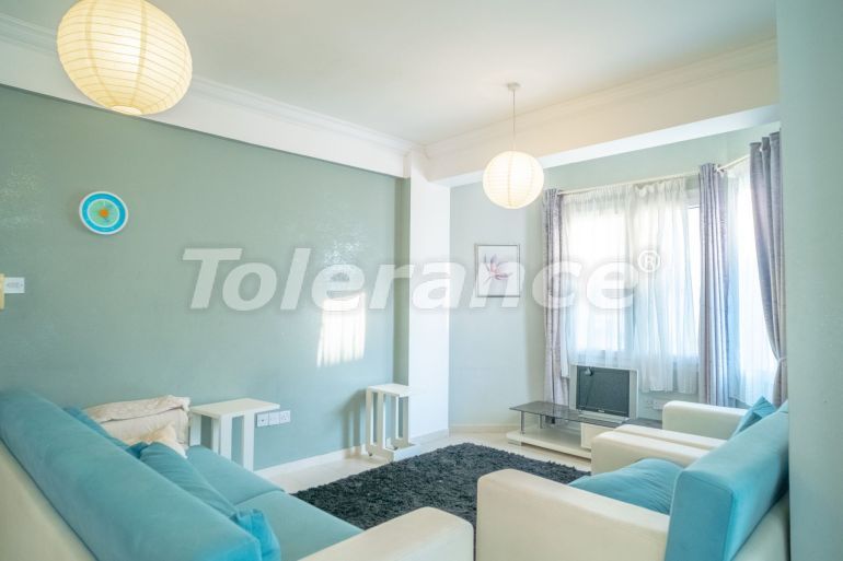 Квартира в Кирения, Северный Кипр с бассейном: купить недвижимость в Турции - 109093