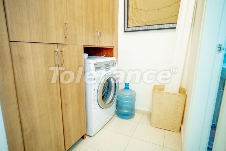 Квартира в Кирения, Северный Кипр с бассейном: купить недвижимость в Турции - 109099