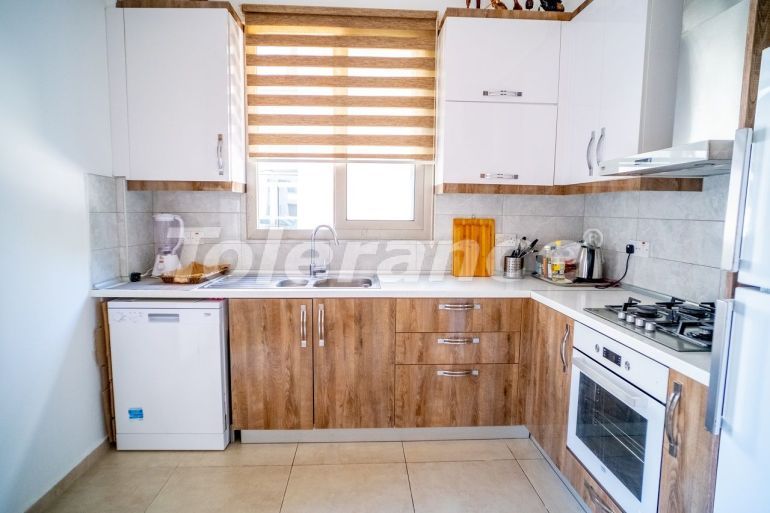 Квартира в Кирения, Северный Кипр: купить недвижимость в Турции - 109135