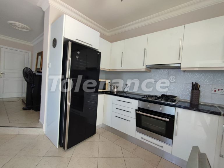 Квартира в Кирения, Северный Кипр: купить недвижимость в Турции - 110790