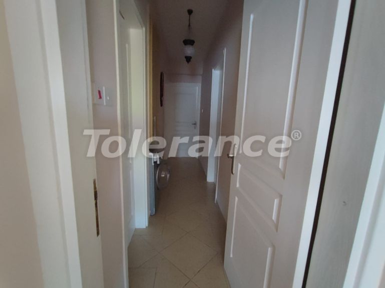 Квартира в Кирения, Северный Кипр: купить недвижимость в Турции - 110797