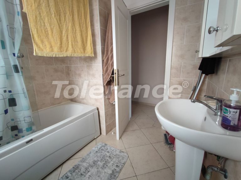 Квартира в Кирения, Северный Кипр: купить недвижимость в Турции - 110804