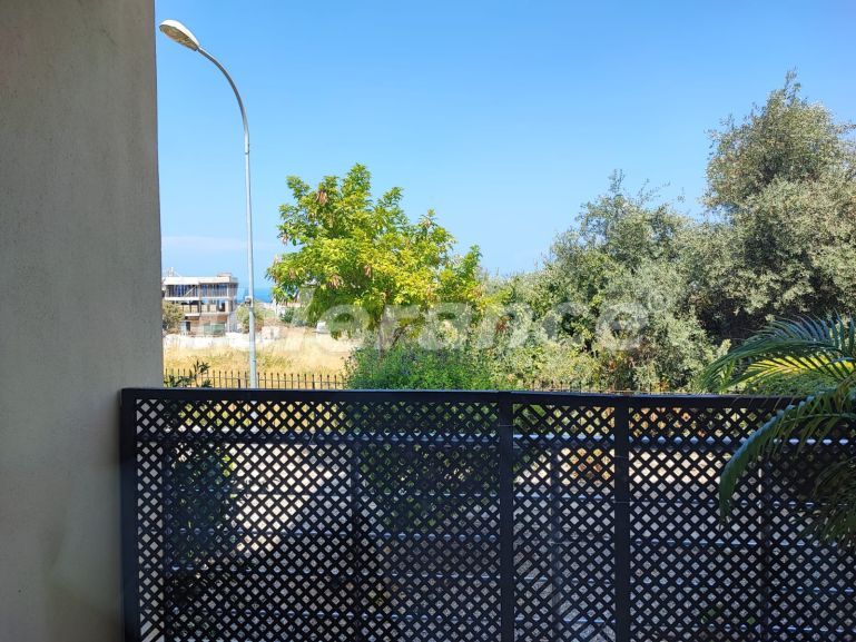 Квартира в Кирения, Северный Кипр: купить недвижимость в Турции - 110807