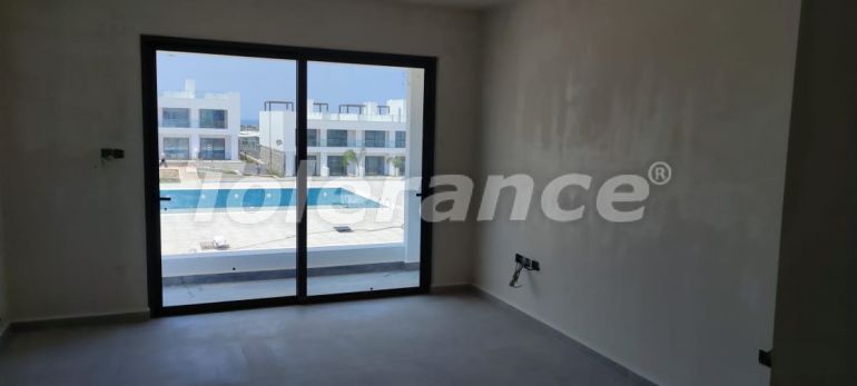 Квартира от застройщика в Кирения, Северный Кипр вид на море с бассейном: купить недвижимость в Турции - 111769