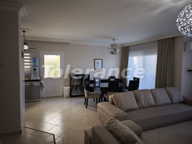 Квартира в Кирения, Северный Кипр: купить недвижимость в Турции - 114478