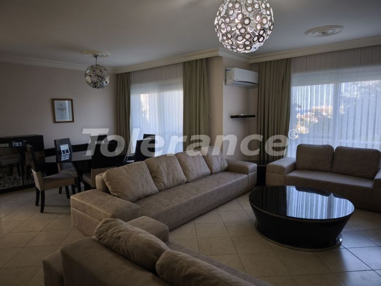 Квартира в Кирения, Северный Кипр: купить недвижимость в Турции - 114479