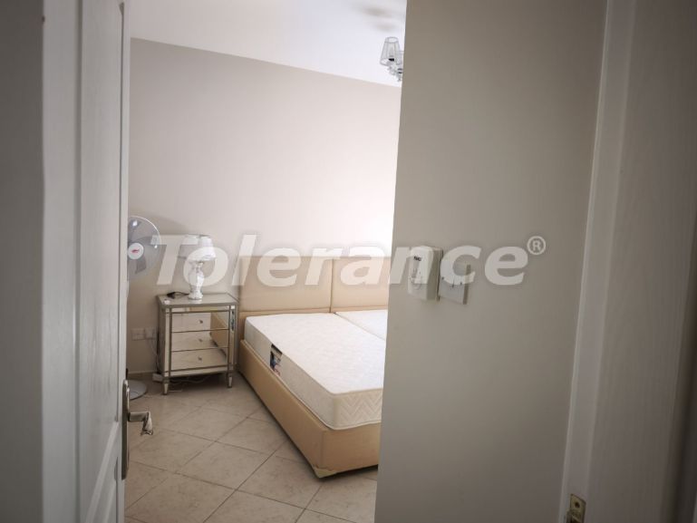 Квартира в Кирения, Северный Кипр: купить недвижимость в Турции - 114491