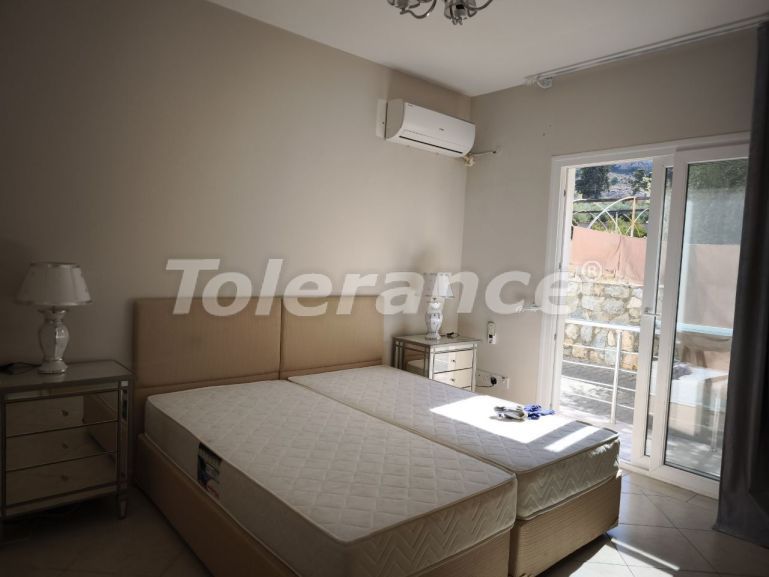 Квартира в Кирения, Северный Кипр: купить недвижимость в Турции - 114492