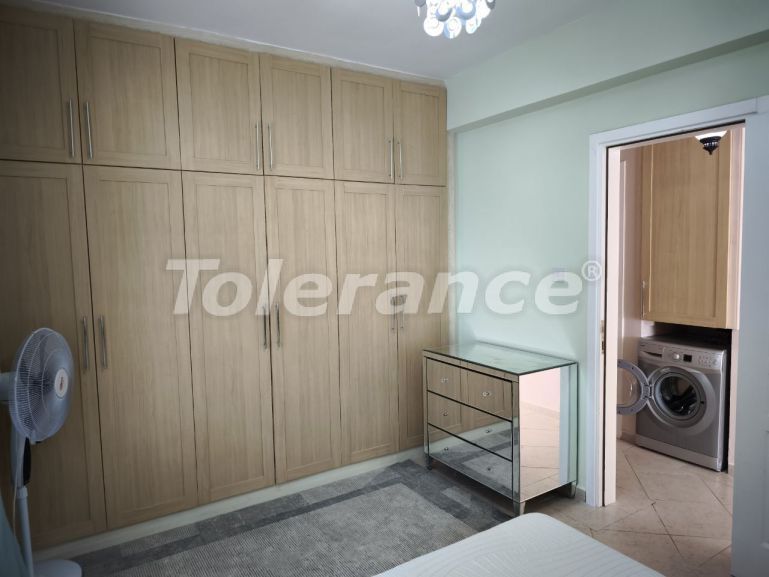 Квартира в Кирения, Северный Кипр: купить недвижимость в Турции - 114497