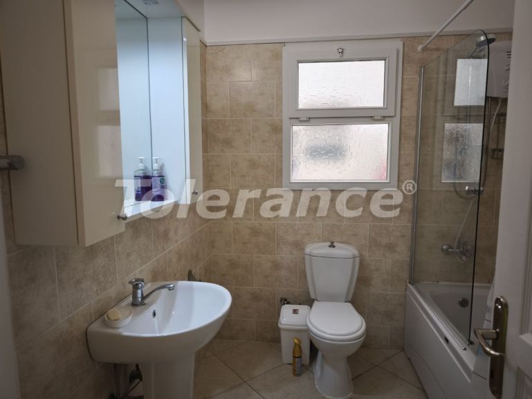 Квартира в Кирения, Северный Кипр: купить недвижимость в Турции - 114502