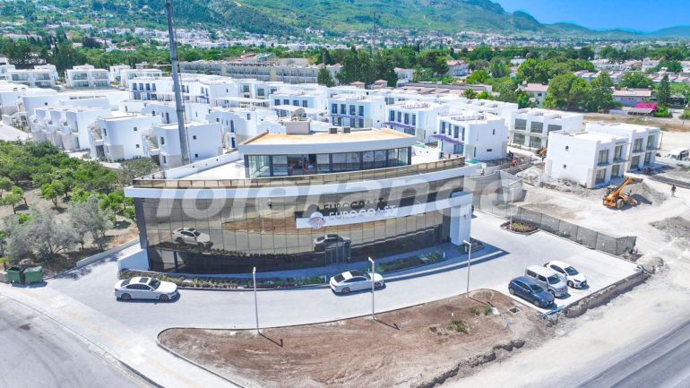 Квартира от застройщика в Кирения, Северный Кипр вид на море с бассейном в рассрочку: купить недвижимость в Турции - 130376