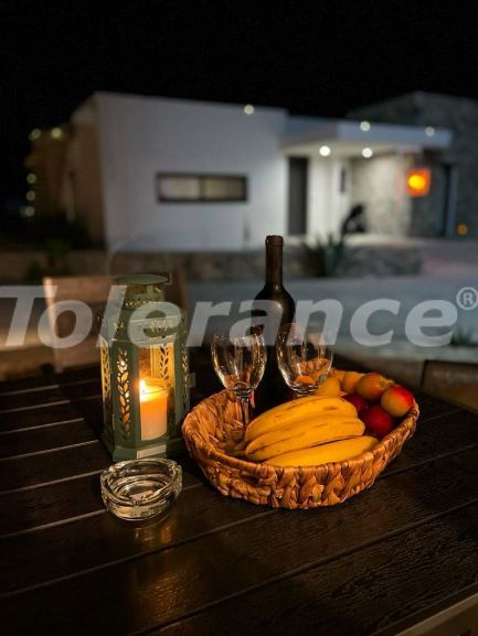 Квартира в Кирения, Северный Кипр вид на море с бассейном: купить недвижимость в Турции - 137136