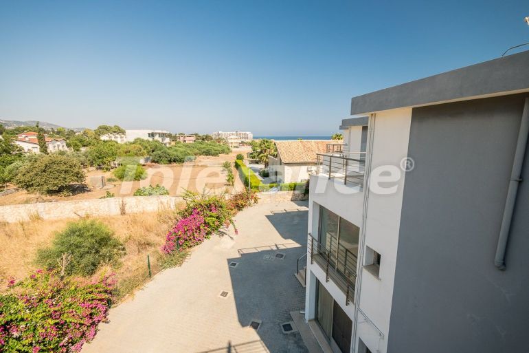 Квартира в Кирения, Северный Кипр вид на море с бассейном в рассрочку: купить недвижимость в Турции - 71127