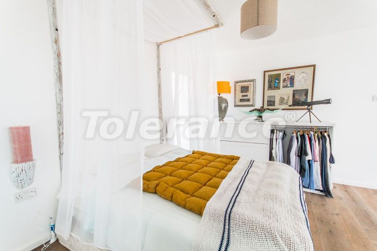 Квартира в Кирения, Северный Кипр вид на море с бассейном: купить недвижимость в Турции - 71294