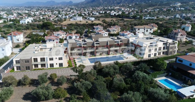 Квартира от застройщика в Кирения, Северный Кипр с бассейном в рассрочку: купить недвижимость в Турции - 71449