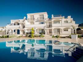 Квартира в Кирения, Северный Кипр вид на море с бассейном: купить недвижимость в Турции - 71640