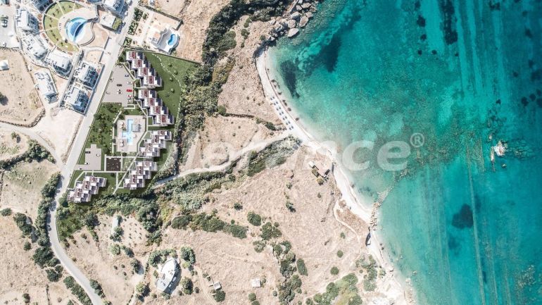 Квартира от застройщика в Кирения, Северный Кипр вид на море с бассейном в рассрочку: купить недвижимость в Турции - 72497