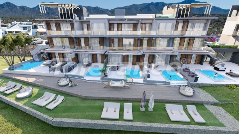 Квартира от застройщика в Кирения, Северный Кипр вид на море с бассейном в рассрочку: купить недвижимость в Турции - 72900