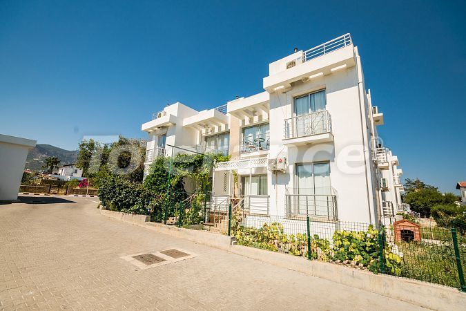 Квартира в Кирения, Северный Кипр: купить недвижимость в Турции - 73102